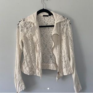 Women’s white lace blazer